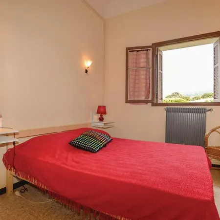 Two-bedroom In Aqua Doria